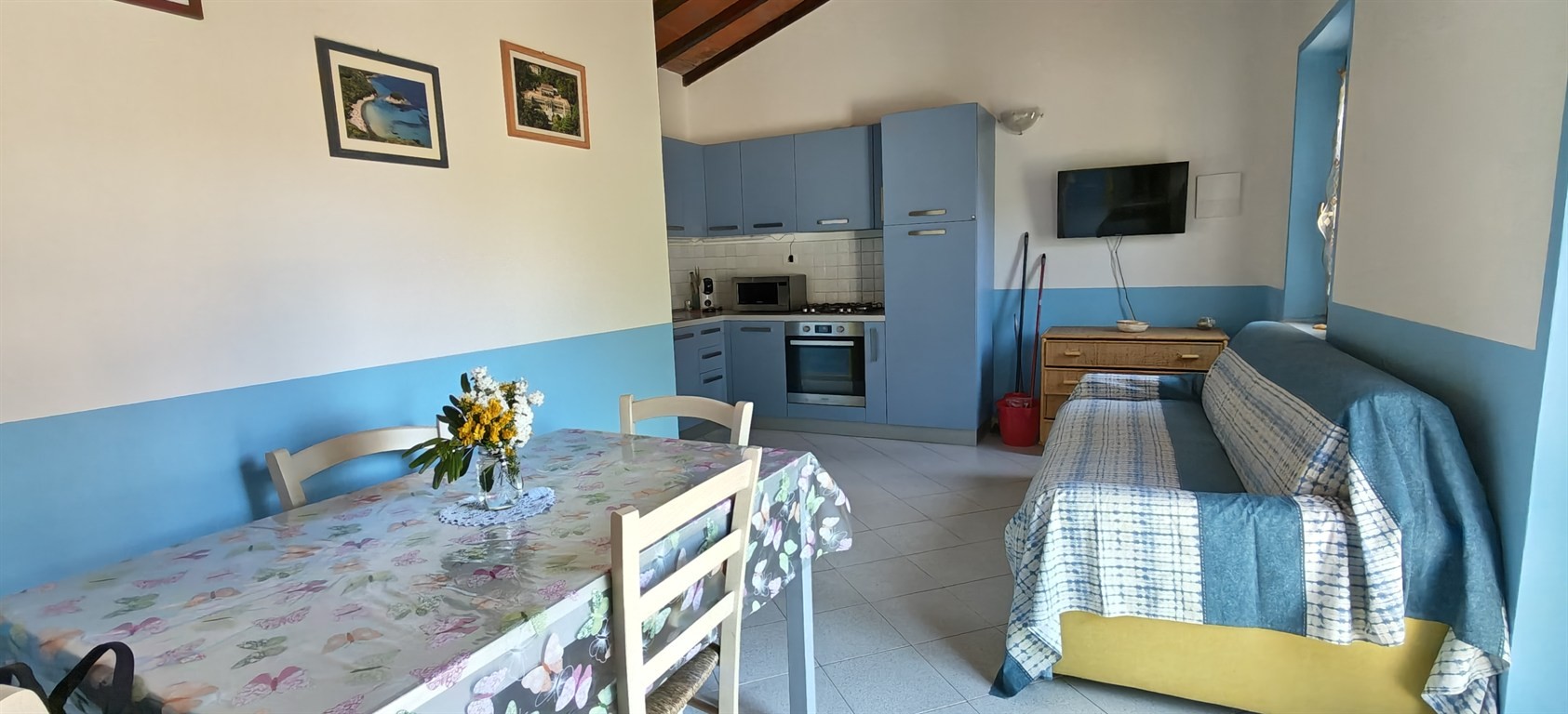 Bilocale con spazio esterno