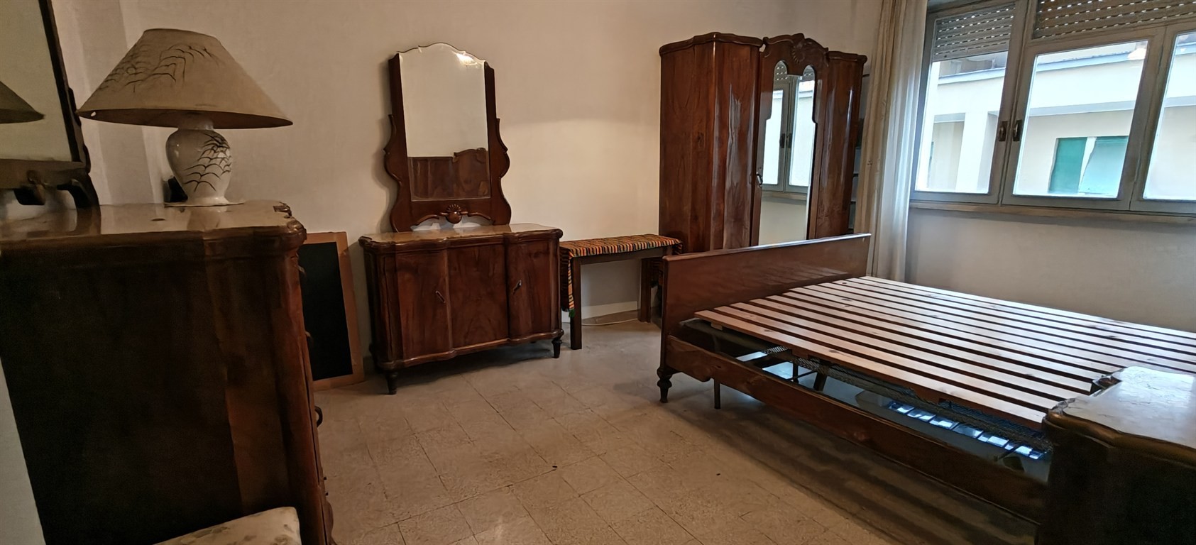 Ampio bilocale in affitto in via Garibaldi