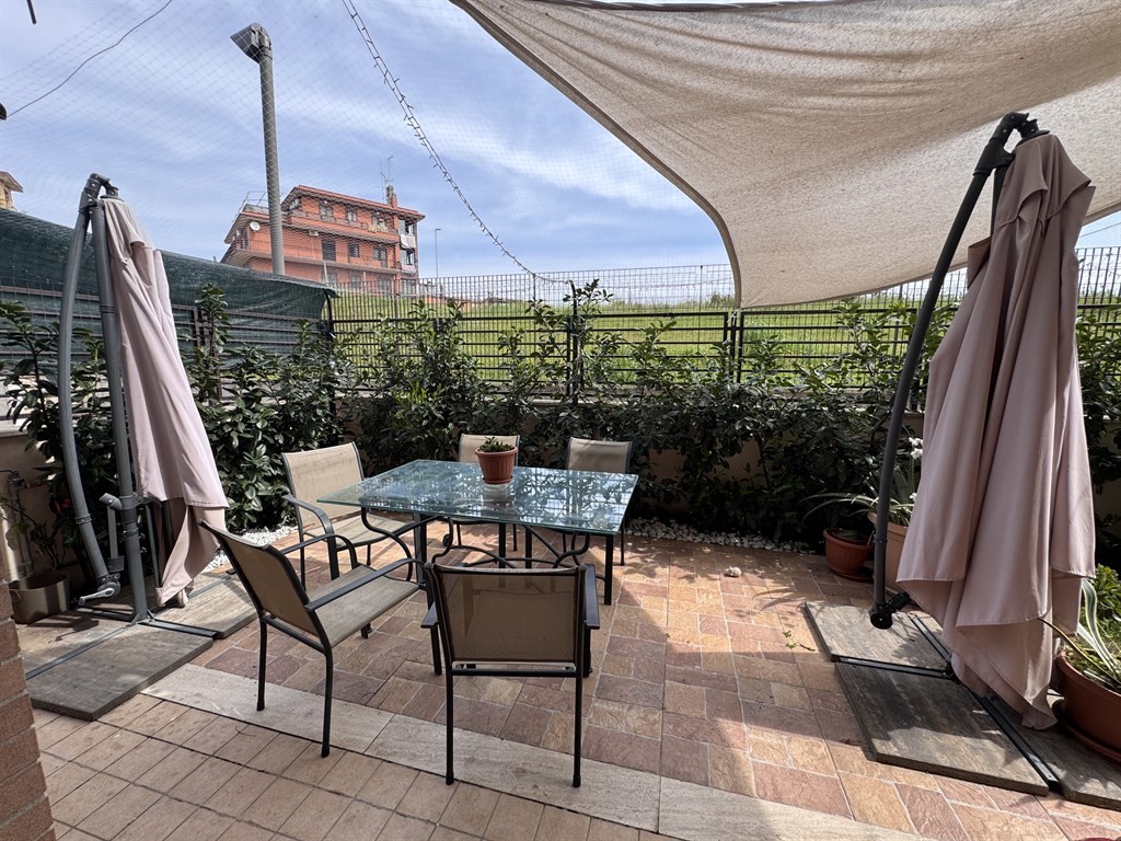 Prenestina - Colle Monfortani piano terra con giardino