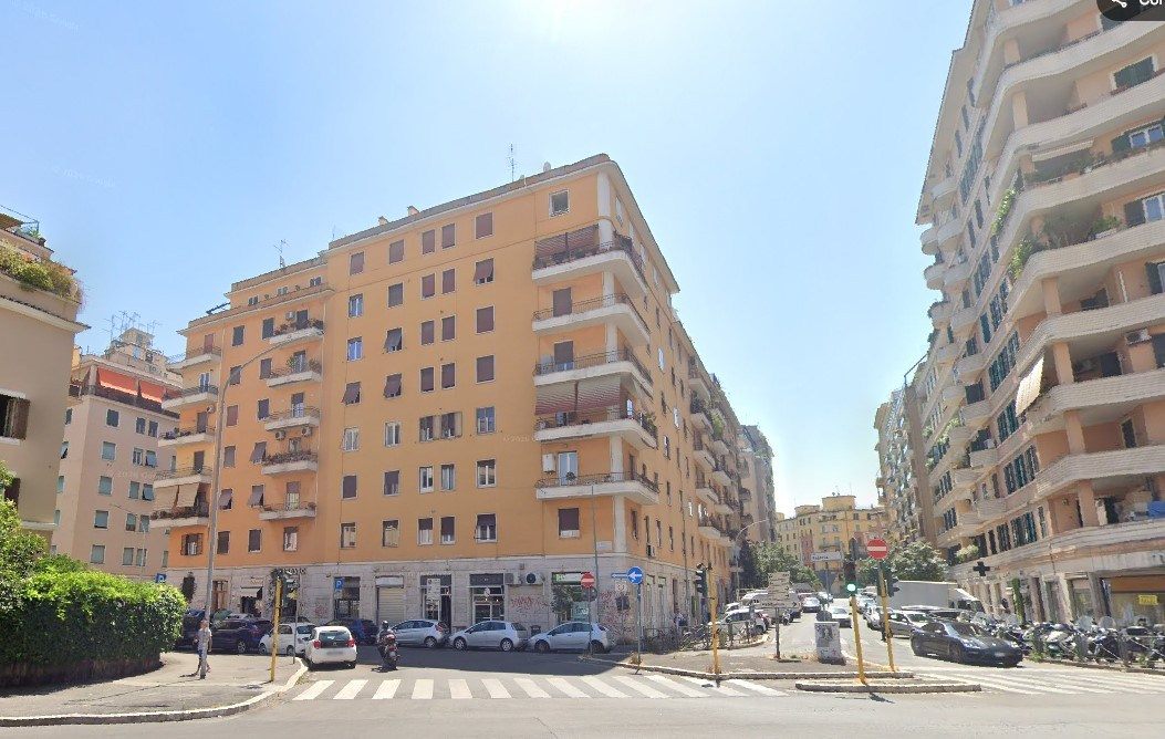 APPARTAMENTO RISTRUTTURATO 4 CAMERE