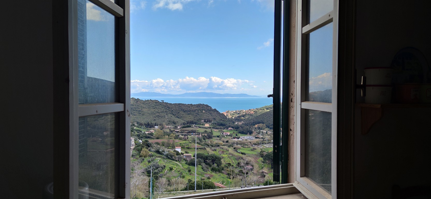 Ampio bilocale in eccellente stato